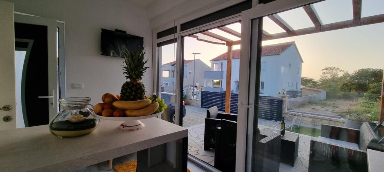 Yellow Dream Apartment *